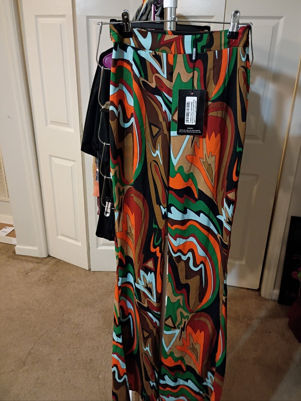 PrettyLittleThing Women's Multicolor Swirl Print Pants